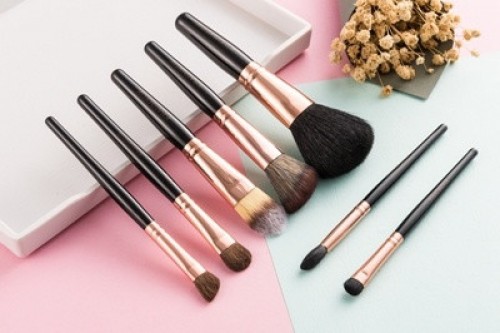 7PCS Rose Gold Makeup Brush Set