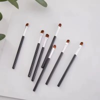 Single make-up brush soft hair beginner